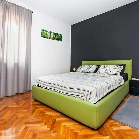 Cave Apartament