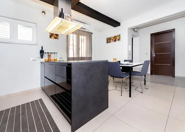 Cave Διαμέρισμα