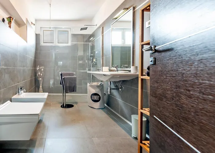 Διαμέρισμα Cave *