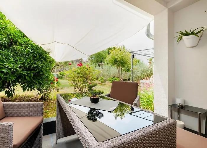 Διαμέρισμα Cave Ρόβινι