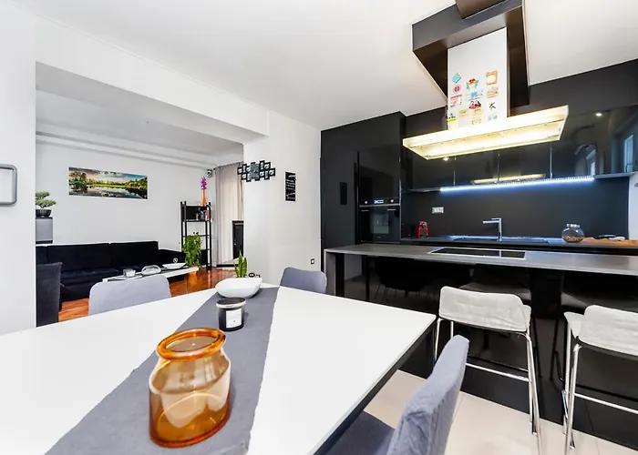 Διαμέρισμα Cave