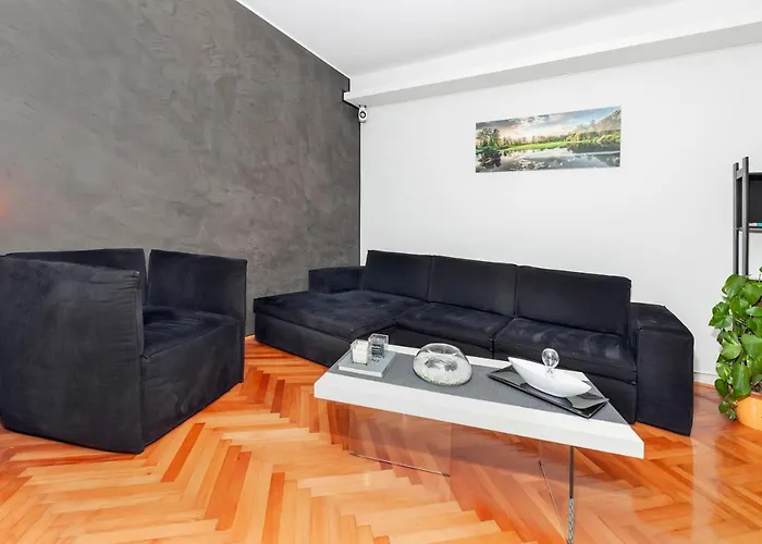 Cave Διαμέρισμα Ρόβινι